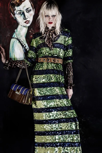 Look 16